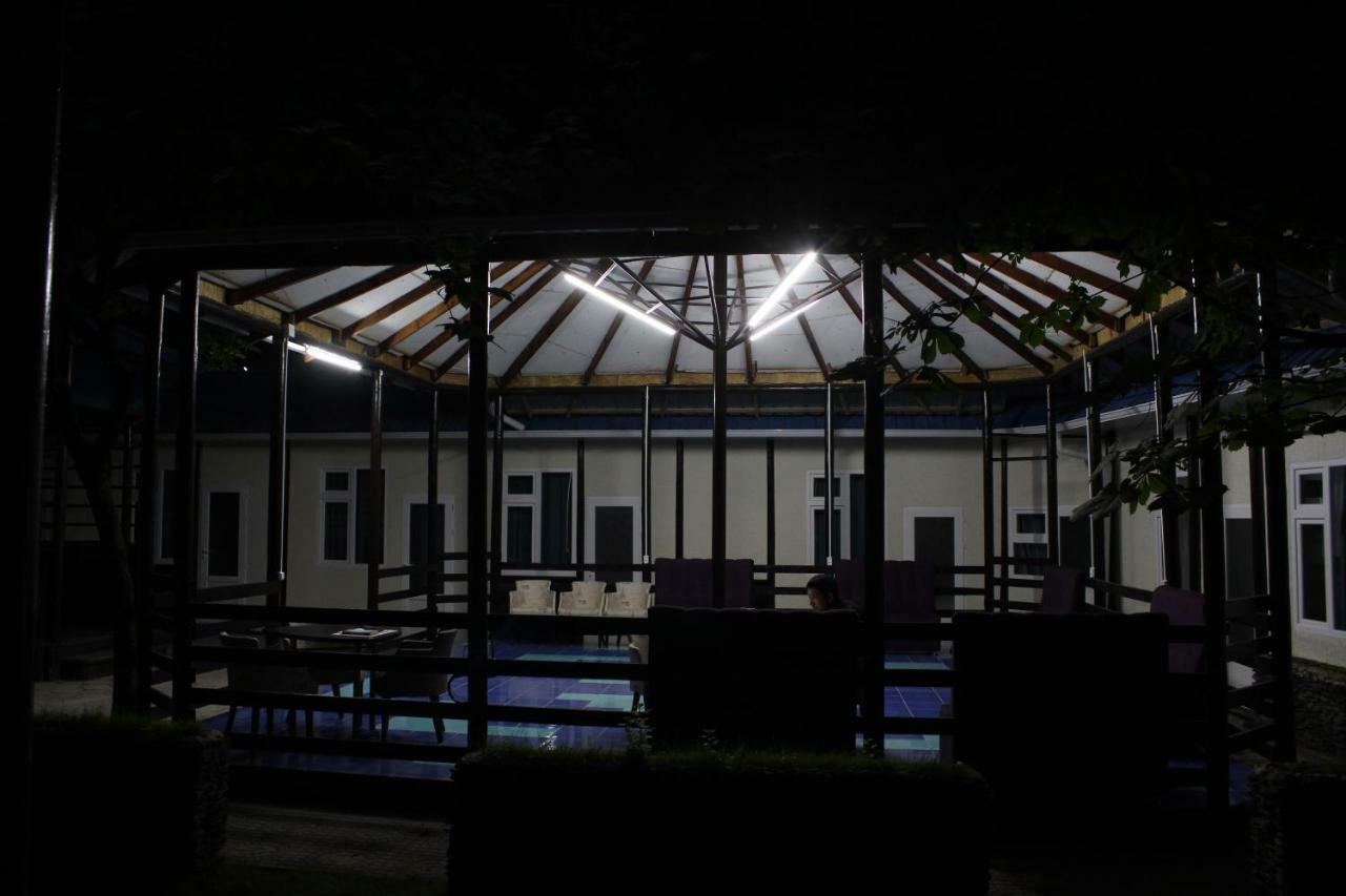 Park Hostel Osz Zewnętrze zdjęcie