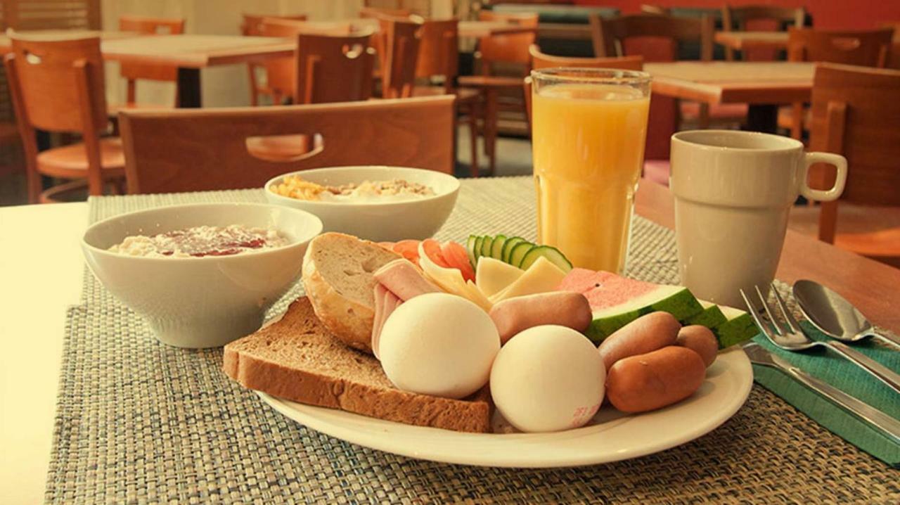 Park Hostel Osz Zewnętrze zdjęcie